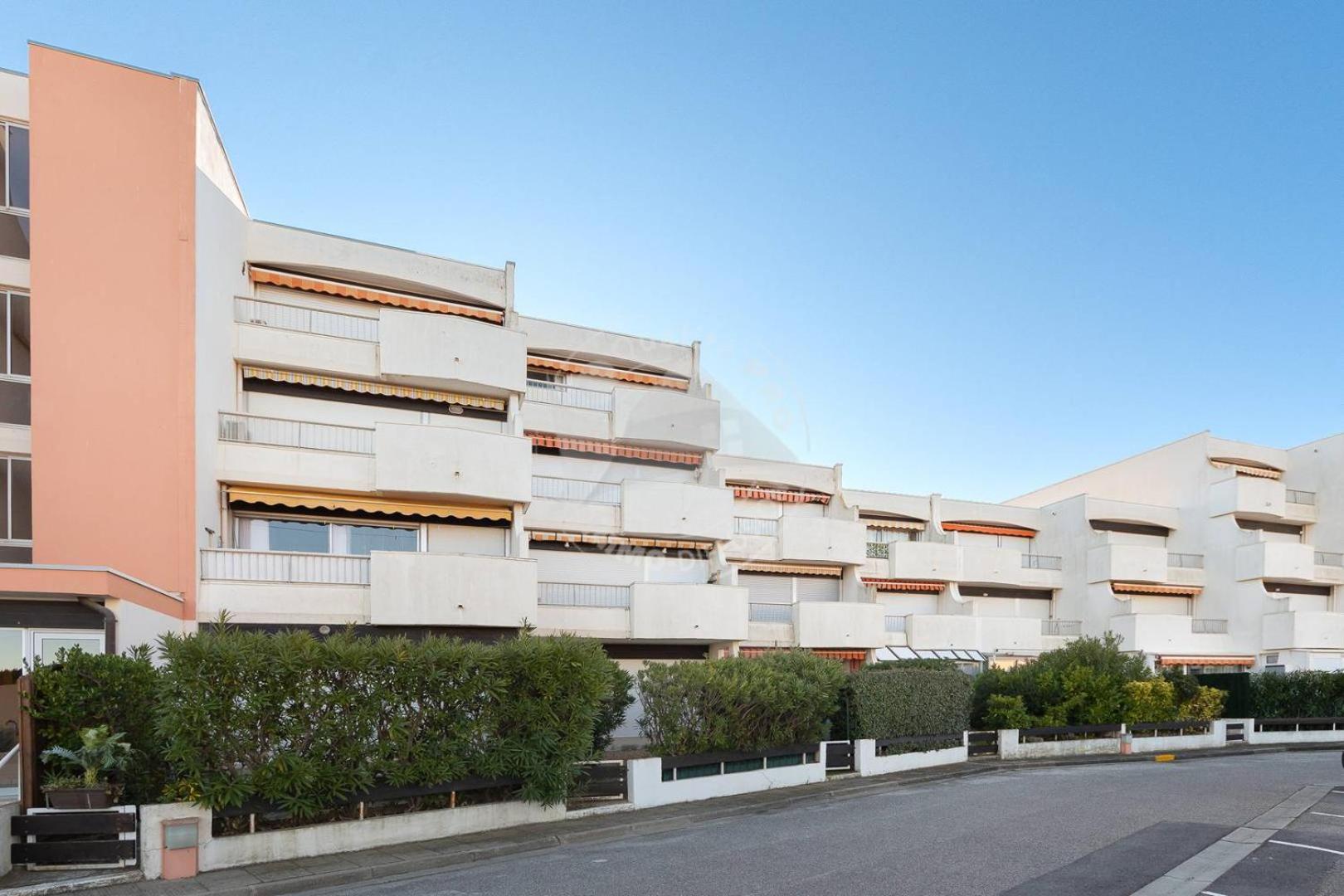 AS9557 - Studio vue sur la mer avec parking privé proche centre ville Le Grau-du-Roi Exterior foto
